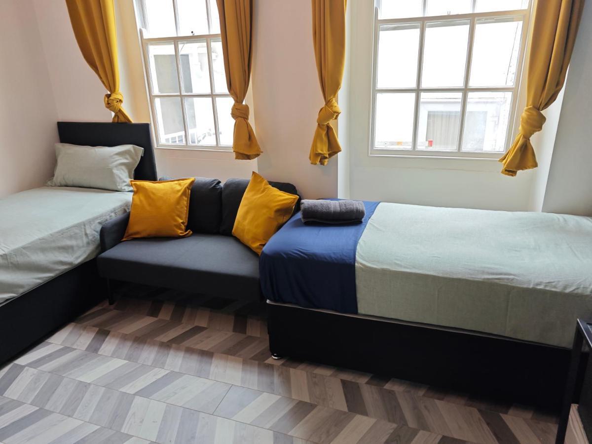 2 Bedroom 2 Bathroom Apartment In Old St - Shoreditch - Zone 1 London Exterior photo