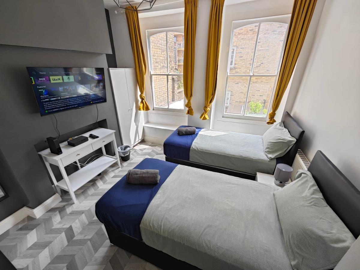 2 Bedroom 2 Bathroom Apartment In Old St - Shoreditch - Zone 1 London Exterior photo